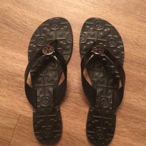 Tory Burch black patent Thor’s sandal- like new!